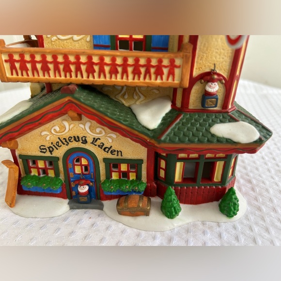 Department 56 “Spielzeug” - Picture 6 of 7